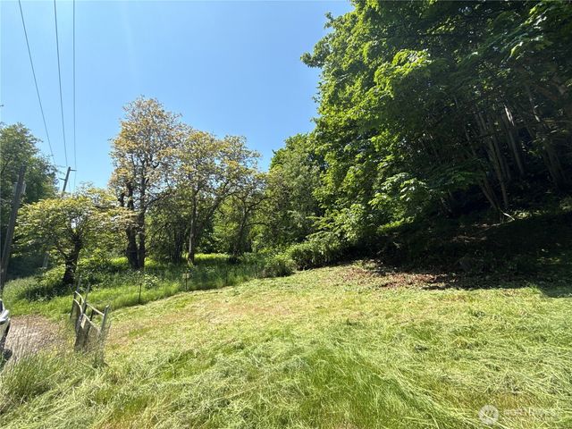 1020 S Valley Street, Port Angeles, WA 98362