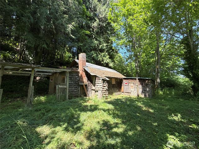 1020 S Valley Street, Port Angeles, WA 98362