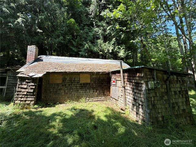 1020 S Valley Street, Port Angeles, WA 98362