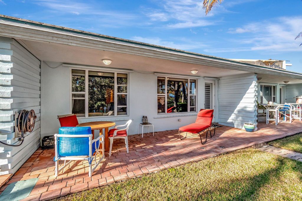 Image 29 of property listing at 2711 S Ocean 0020 Boulevard 2, Highland Beach, FL 33487