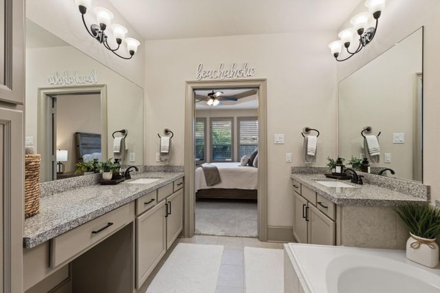 9825 Arrowbrook Lane, Brookshire, TX 77423