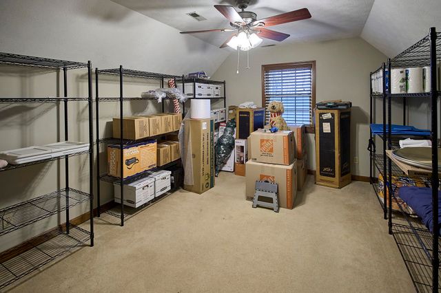 202 Pleasant View Drive, Hurricane, WV 25526