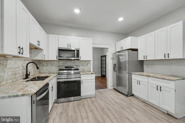 2470 DUTTON MILL RD, Aston, PA 19014