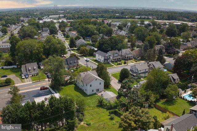 2470 DUTTON MILL RD, Aston, PA 19014