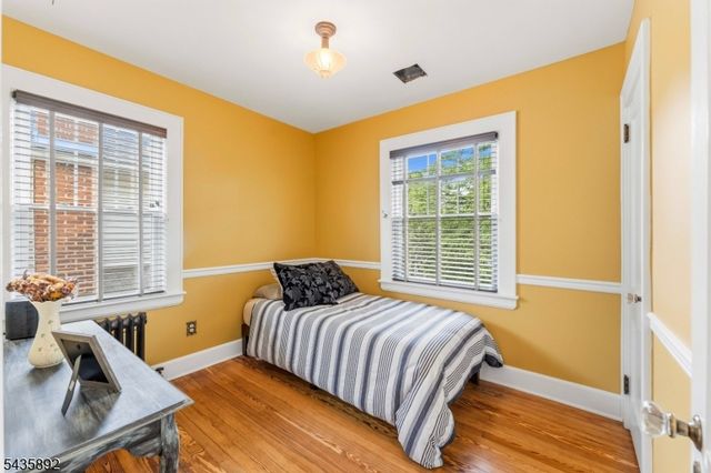 16 Coolidge Ave, Bloomfield Twp., NJ 07003