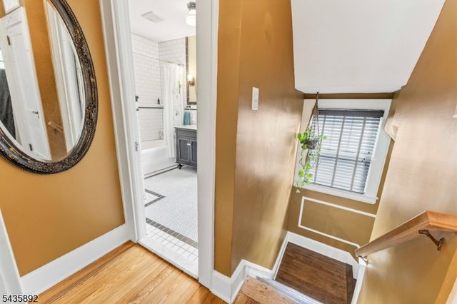 16 Coolidge Ave, Bloomfield Twp., NJ 07003