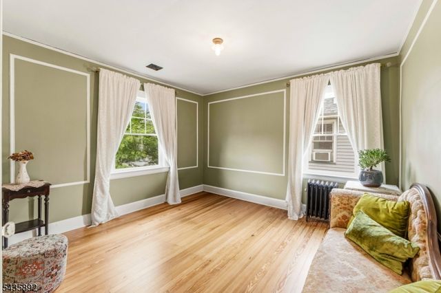 16 Coolidge Ave, Bloomfield Twp., NJ 07003