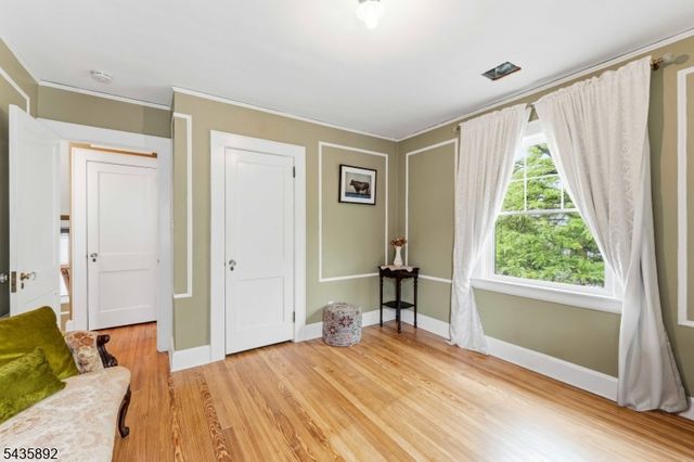 16 Coolidge Ave, Bloomfield Twp., NJ 07003