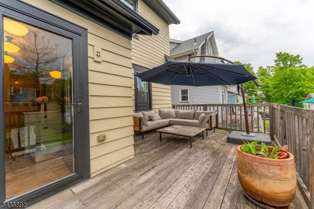 16 Coolidge Ave, Bloomfield Twp., NJ 07003
