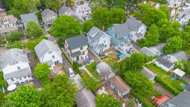 16 Coolidge Ave, Bloomfield Twp., NJ 07003