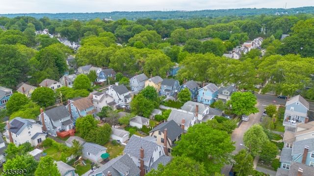 16 Coolidge Ave, Bloomfield Twp., NJ 07003