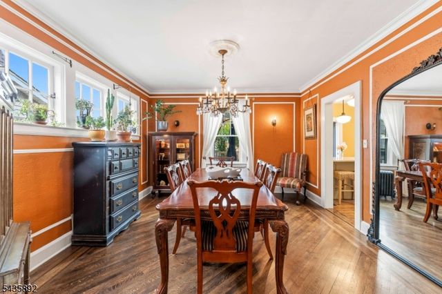 16 Coolidge Ave, Bloomfield Twp., NJ 07003