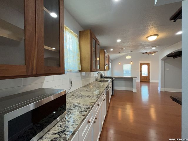 309 Sandmeyer St, San Antonio, TX 78208