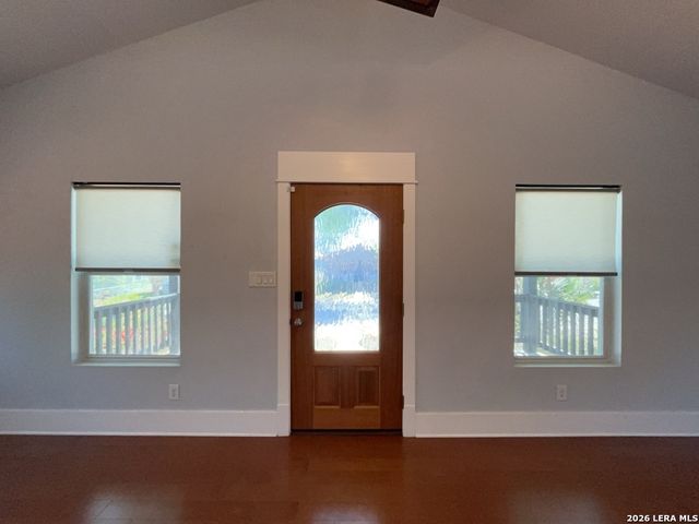 309 Sandmeyer St, San Antonio, TX 78208