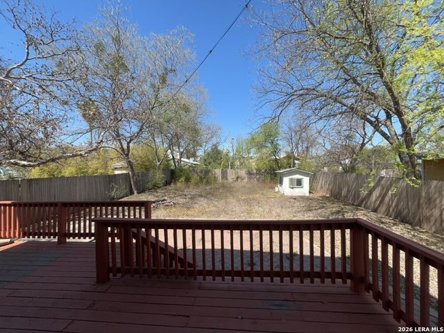 309 Sandmeyer St, San Antonio, TX 78208