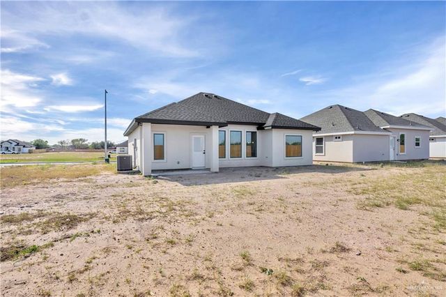 1105 Altuve Drive, Edinburg, TX 78541