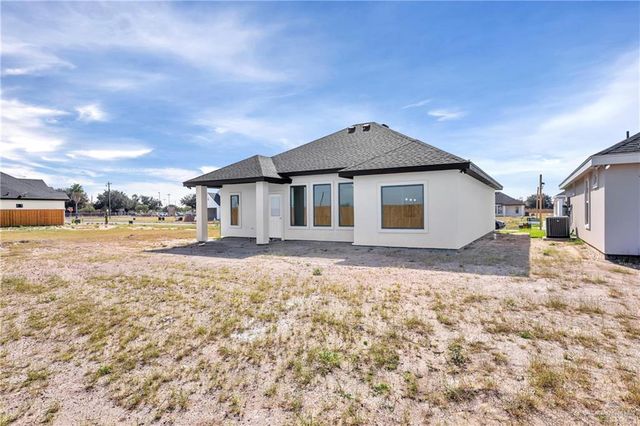 1105 Altuve Drive, Edinburg, TX 78541