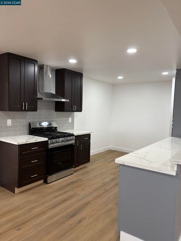 427 Ladera Dr, Vallejo, CA 94591