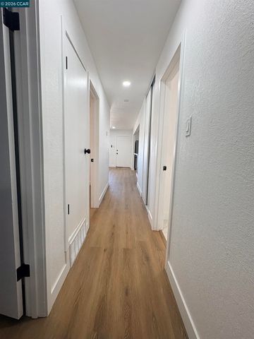 427 Ladera Dr, Vallejo, CA 94591