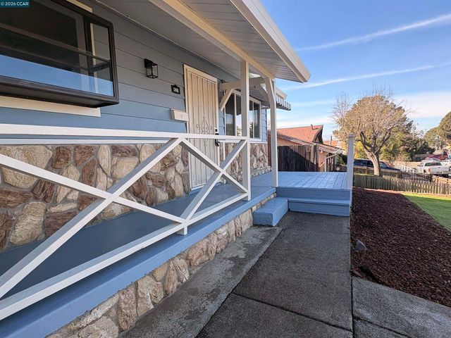 427 Ladera Dr, Vallejo, CA 94591