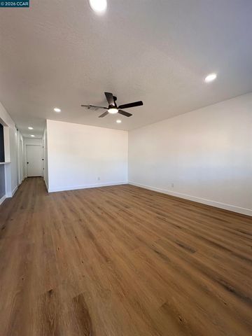 427 Ladera Dr, Vallejo, CA 94591