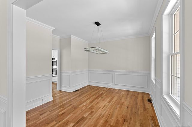 289 Young Street, East Hampton, CT 06424