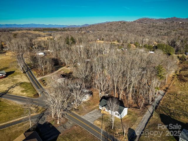 775 Olivette Road, Asheville, NC 28804