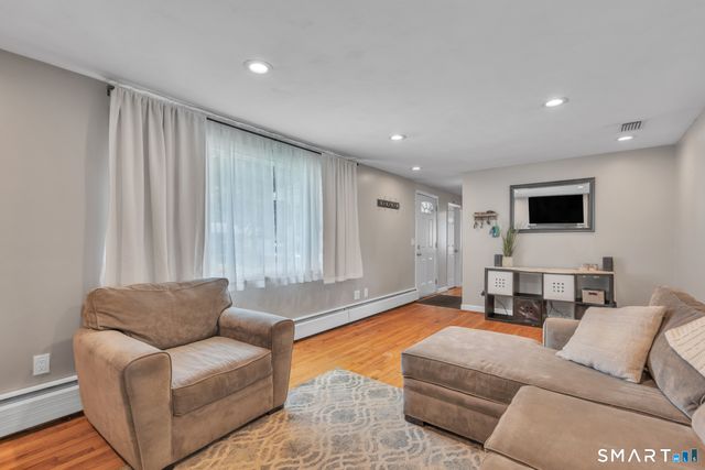 53 Temple Drive, East Hartford, CT 06108