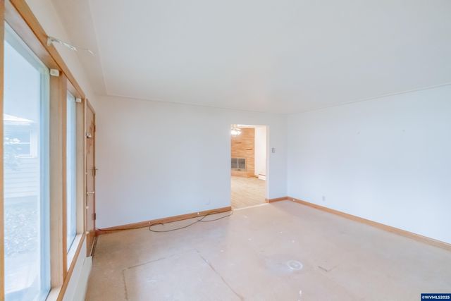 468 Idylwood Dr, Salem, OR 97302