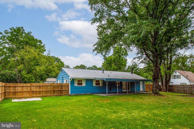 8208 KEELER ST, Alexandria, VA 22309