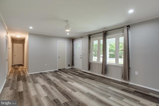 8208 KEELER ST, Alexandria, VA 22309