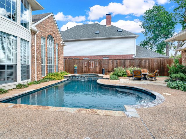 5208 Ambergate Lane, Dallas, TX 75287