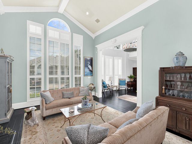 5208 Ambergate Lane, Dallas, TX 75287