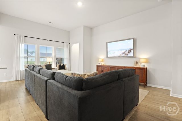 137 Binscombe Lane, Pooler, GA 31322