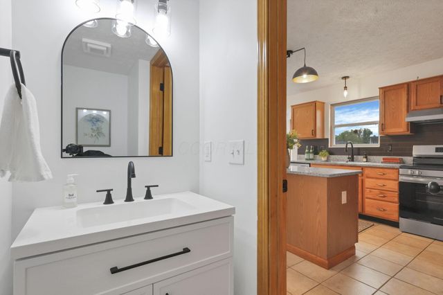 2251 Farmland Drive, Delaware, OH 43015