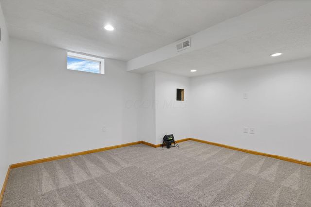 2251 Farmland Drive, Delaware, OH 43015