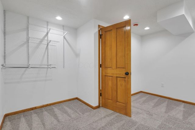 2251 Farmland Drive, Delaware, OH 43015
