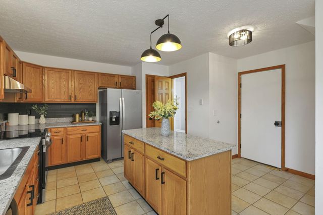 2251 Farmland Drive, Delaware, OH 43015