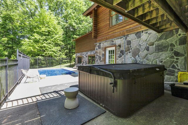 76 Tarkiln Road SW, Lancaster, OH 43130