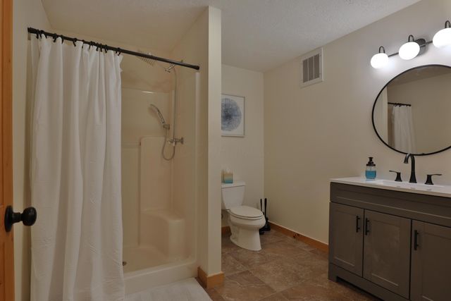 76 Tarkiln Road SW, Lancaster, OH 43130