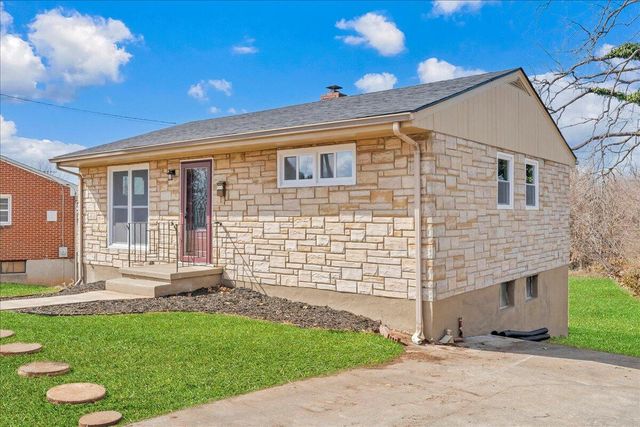 2410 Avalon AVE, Roanoke, VA 24012