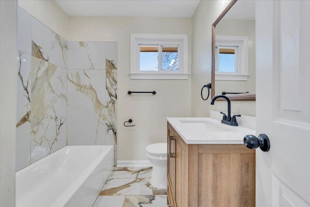 2410 Avalon AVE, Roanoke, VA 24012