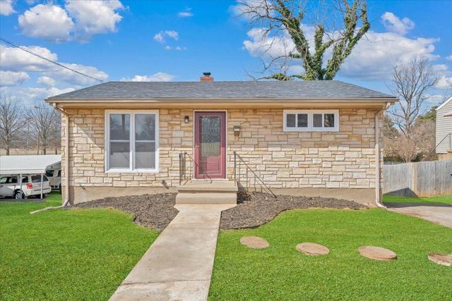 2410 Avalon AVE, Roanoke, VA 24012