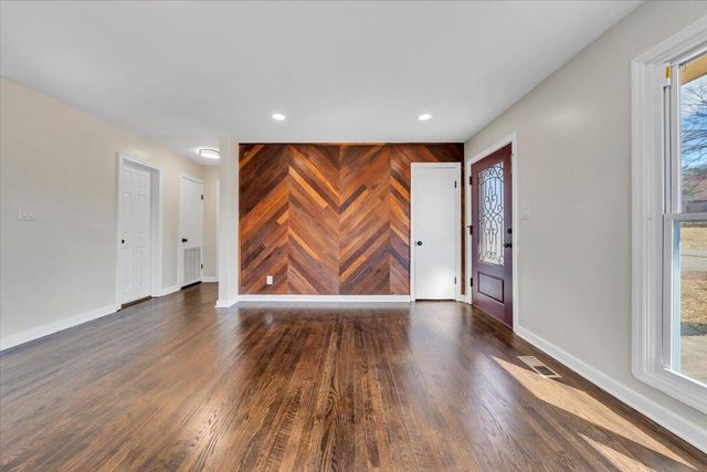 2410 Avalon AVE, Roanoke, VA 24012