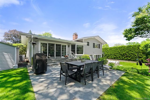 3 Warnke Lane, Scarsdale, NY 10583