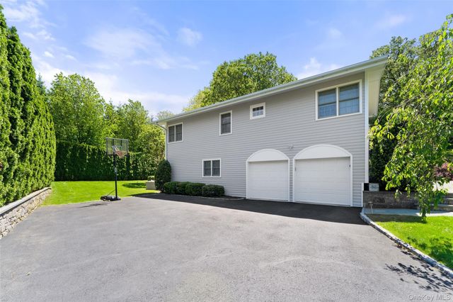 3 Warnke Lane, Scarsdale, NY 10583