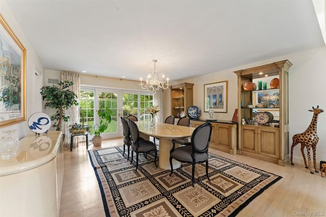 3 Warnke Lane, Scarsdale, NY 10583