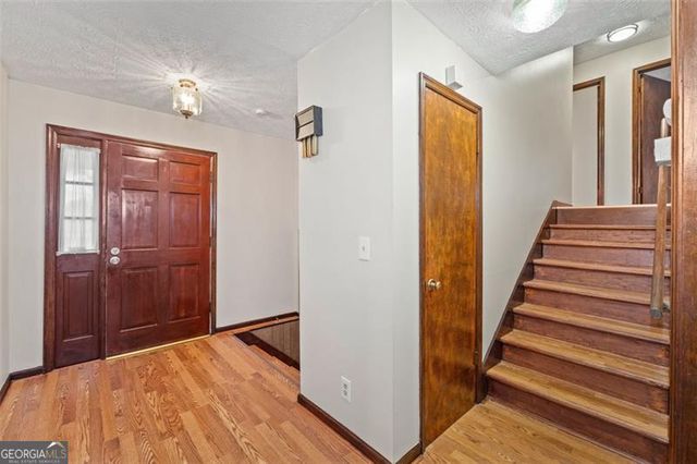 4578 CRAGHILL Circle, Stone Mountain, GA 30083