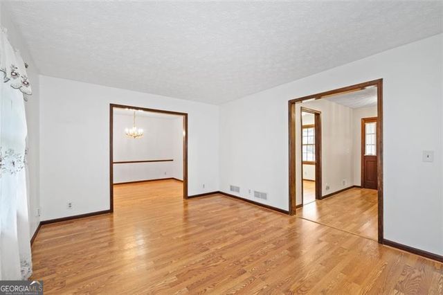 4578 CRAGHILL Circle, Stone Mountain, GA 30083