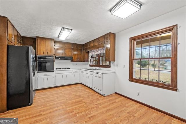 4578 CRAGHILL Circle, Stone Mountain, GA 30083